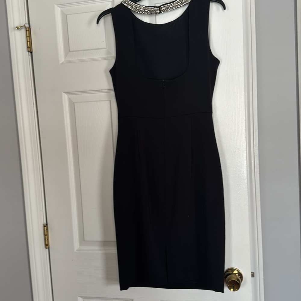 Badgley Mischka beautiful classic black midi dress with very decorative neckline - Picture 3 of 7